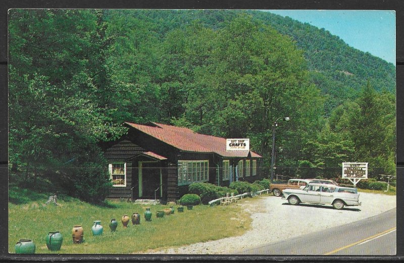 North Carolina, Tryon - Valhalla Hand Weavers Gift Shop - [NC-050]