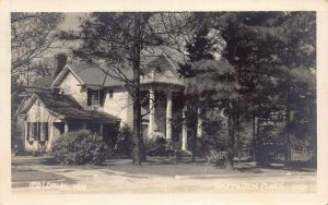 J75/ Southern Pines North Carolina RPPC Postcard c40s Colonial Inn  91