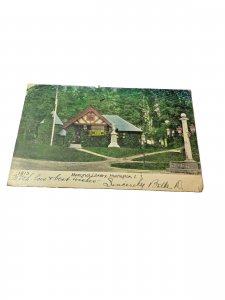 Postcard Antique View of Memorial Library, Huntington, Long Island, NY. L5