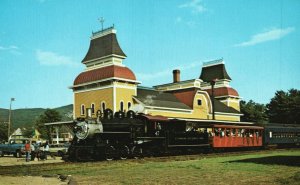 Vintage Postcard Passenger Excursion Train Conway Scenic Railroads Conway NH