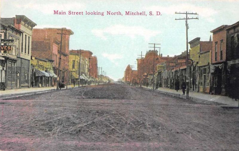 Mitchell South Dakota Main Street Looking North Vintage Postcard JI657353