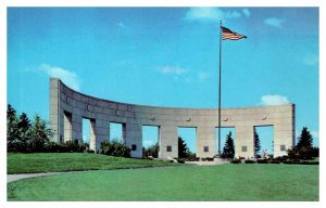 Postcard MONUMENT SCENE Omaha Nebraska NE AR1960