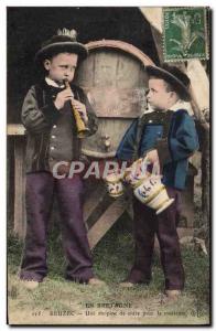 Old Postcard Folklore Brittany Beuzec A pint of cider for musicen