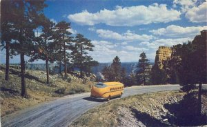 Angel's Window Cape Royal Bus Grand Canyon Arizona 1940s Postcard Roberts 7124