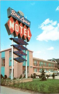 Postcard MI Detroit - Bon Lynn Motel