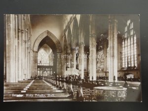 Yorkshire HULL Interior HOLY TRINITY CHURCH & FONT Old RP Postcard by The Milton