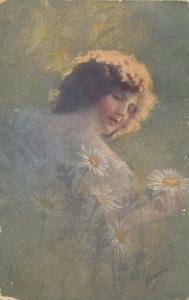 Artist 1910s postcard charm lady daisies flowers fantasy Romania royalty frankin