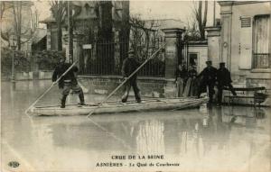 CPA PARIS Crue de la Seine 1910 ASNIERES Quai de COURBEVOIE (577915)