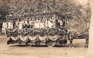 Branford Connecticut 1910 Carnival Center School Float Real Photo PC AA83237