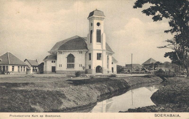 Dutch East Indisch Indonesia Protestantsche Kerk op Boeboetan Soerabaja 02.06