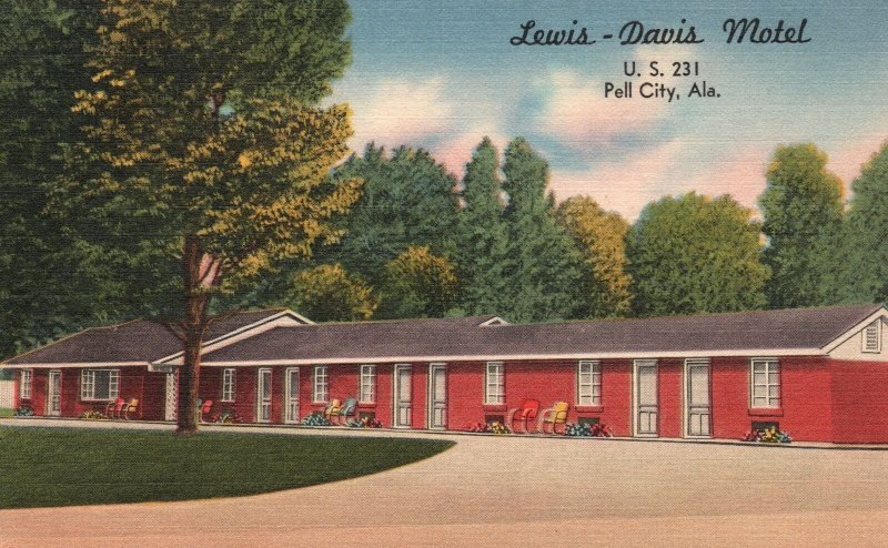 Vintage Postcard 1930's Family Units Lewis Davis Motel Pell City Alabama AL