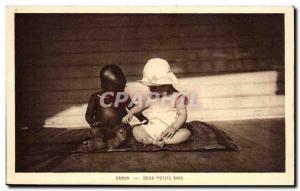 Old Postcard Gabon Two boyfriends Children