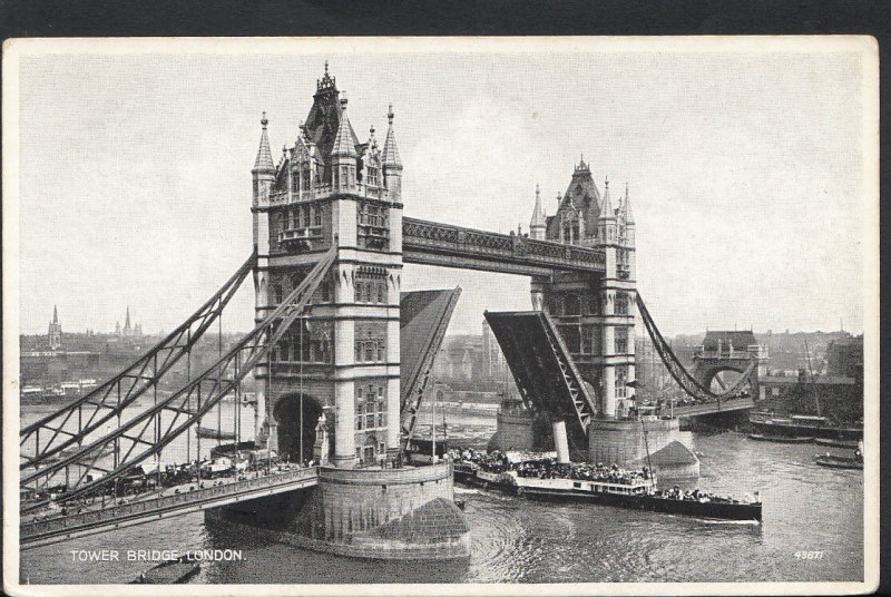 London Postcard - Tower Bridge Raised With Steamer Passing Through RS4245