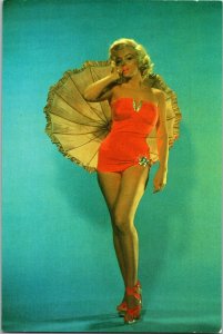 Portrait of Marilyn Monroe How to Marry a Millionaire Postcard E46