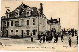 CPA AK SELLES-sur-CHER - Bureau de Poste et Mairie (208956)