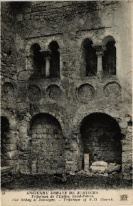 CPA Ancienne Abbaye de JUMIEGES-Triforium de l'Église St-PIERRE (269760)