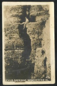 RPPC MANCHESTER IOWA DEVILS BACKBONE ROCK FORMATION REAL PHOTO POSTCARD