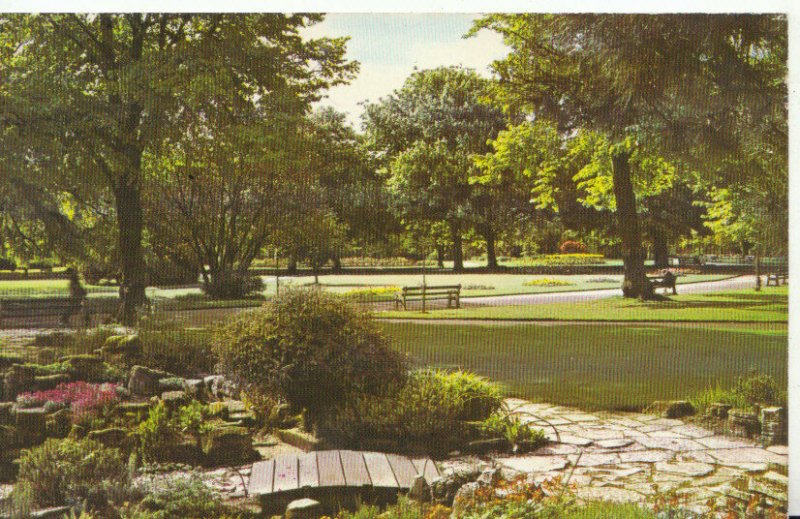 Hampshire Postcard - Andrews Park - Southampton  - Ref TZ1874