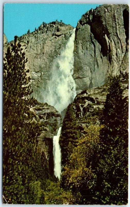 M-56308 Yosemite Falls Yosemite Falls California