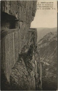 CPA Foret de Lente Route de Combe Laval FRANCE (1101840)