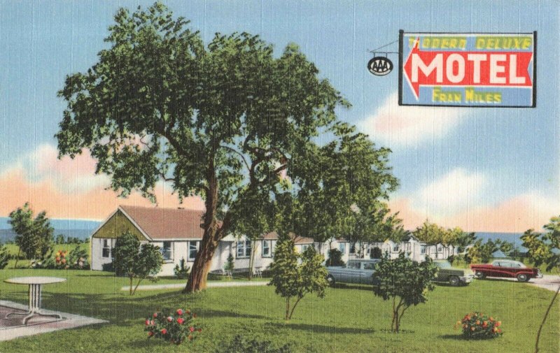 Postcard Fran Miles Motel St Ignace Michigan 