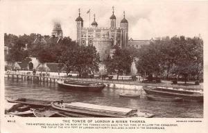 BR60194 the tower of london and  river thames  ship bateaux  uk  real photo