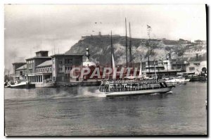 Postcard Modern Barcelona Estacion Maritime Al fondo Montjuch