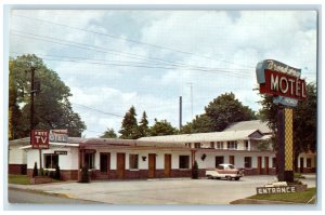 c1950's The Broadway Motel Roadside Cars Eugene Oregon OR Vintage Postcard