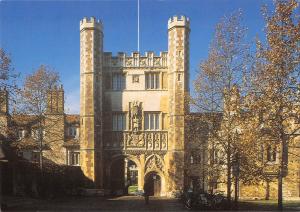 uk5191 great gate trinity  college cambridge   uk