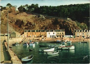 CPM ERQUY Le port et la colline de Noirmont (927052)