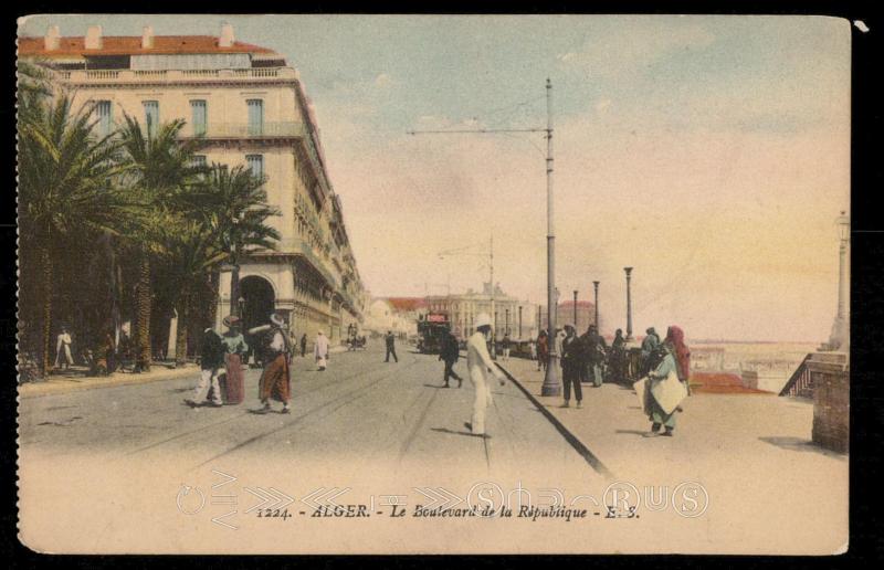 Alger - Le Boulevard de la Republique