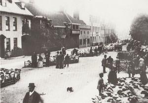 Bancroft Farm Sheep Traders Market Place Hitchin Hertfordshire Rare Postcard