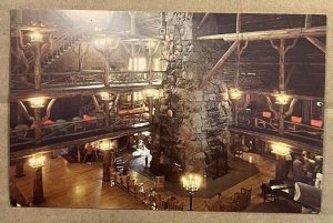 UNUSED POSTCARD - OLD FAITHFUL INN LOBBY, YELLOWSTONE NATIONAL PARK