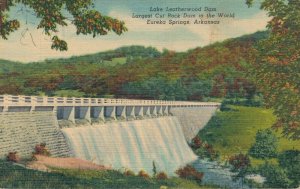 USA Arkansas Eureka Springs Lake Leatherwood Dam 05.92