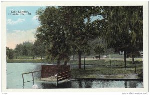 Scenic view, Lake Lucerne, Orlando,Florida,00-10s