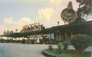South Carolina South of the Border Pedro's Motel of Tomorrow Chrome Post...