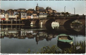 CPA JOIGNY Le Pont et la Ville (1198298)