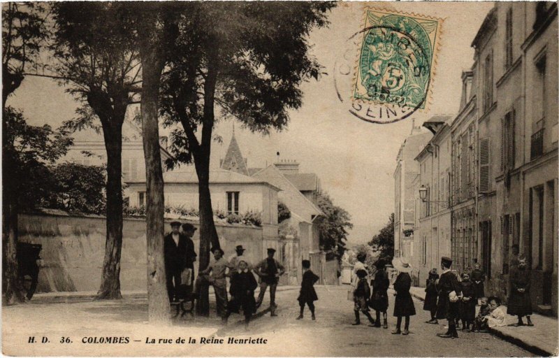 CPA Colombes La rue de la Reine Henriette (1314240)