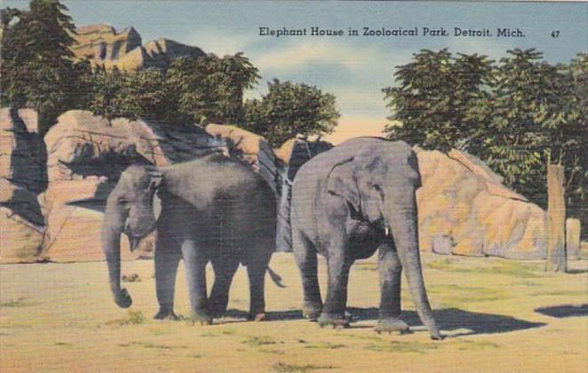 Michigan Detroit Elephant House In Zoological Park