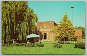 Hudson New York~Museum of Fire Fighting~Old Fightfighters~Weeping Willow~1960s 