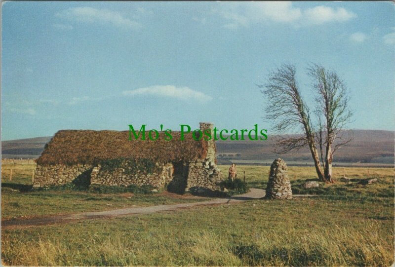 Scotland Postcard -Old Leanach Cottage, Culloden Moor, Inverness-shire RR11473  