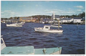 Boothbay Harbor, East Side Catholic church, Boats, BOOTHBAY, Maine, 40-60's