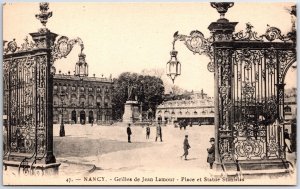 VINTAGE POSTCARD STANISLAS STATUE QUARE ABD JEAN LAMOUR GATES NANCY FRANCE 1010s