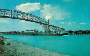 Canada The Beautiful Blue Water Bridge Sarnia Ontario Vintage Postcard 07.52