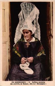 CPA En Normandie - Coiffure ancienne des Env. de BAYEUX (475523)