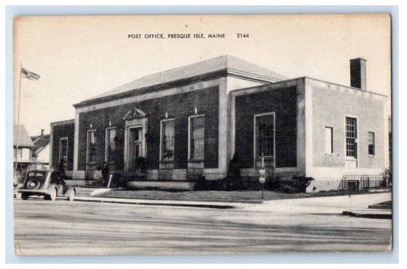 c1910's Post Office Building Street View Car Presque Isle Maine ME Postcard 