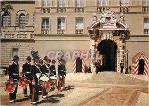 Modern Postcard Principality of Monaco The Prince's Palace La Releve Guard Army