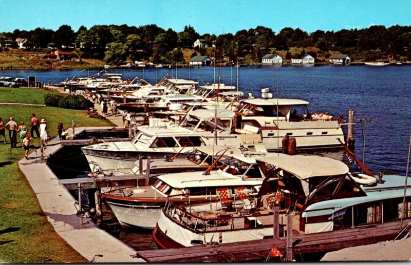 Michigan Charlevoix Harbor Cruisers