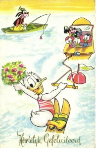 PC DISNEY, DONALD, HUEY, DEWEY AND LOUIE DUCK, MICKEY, Vintage Postcard (b27787)