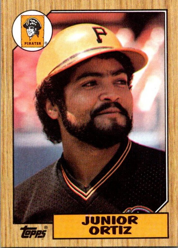 1987 Topps Baseball Card Junior Ortiz Catcher Pittsburgh Pirates sun0734